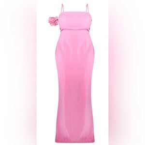PrettyLittleThing | Dresses | Prettylittlething Champagne Satin Dress